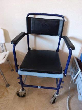 Silla de WC Vermeiren, nueva.