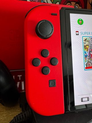 Nintendo Switch OLED Edición Mario Roja COMO NUEVA
