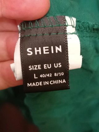 Vestito corto verde SHEIN con pizzo
