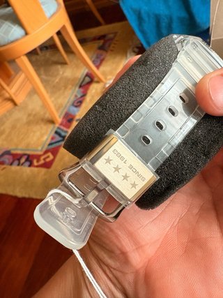 Reloj Casio G-Shock GA-2140RX-7AER⁠ 40 Aniversario