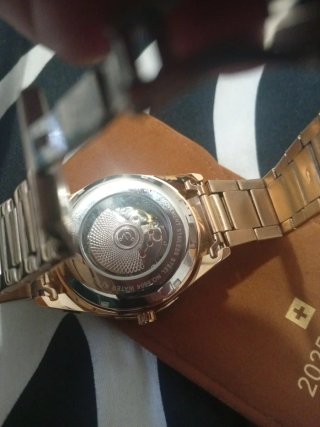 Reloj SKYLINE Automático Dorado