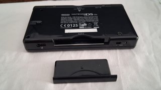 Nintendo DS Lite Color negro + Pokemon Diamante