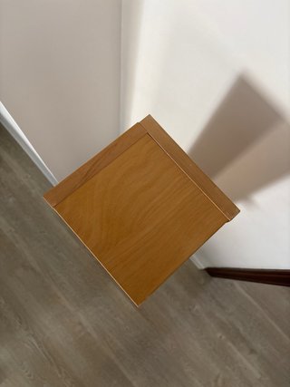 Estantería rinconera madera clara