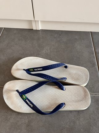 Chanclas Ipanema Azul y Blanco Talla 45-46 Euro.