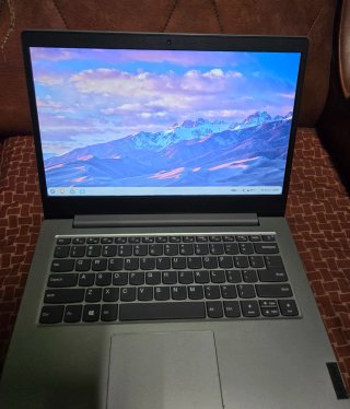 Portátil Lenovo IdeaPad Slim 1 14 Gris AMD