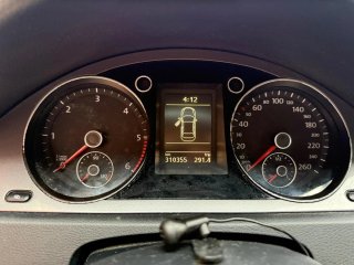 Volkswagen Passat 2010