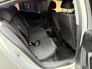 Volkswagen Passat 2010