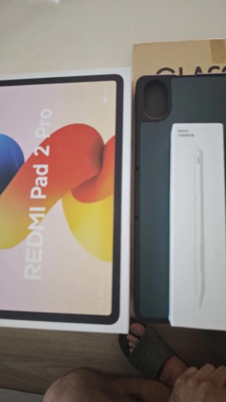 Xiaomi Redmi Pad 2 Pro con Redmi Smart Pen y funda