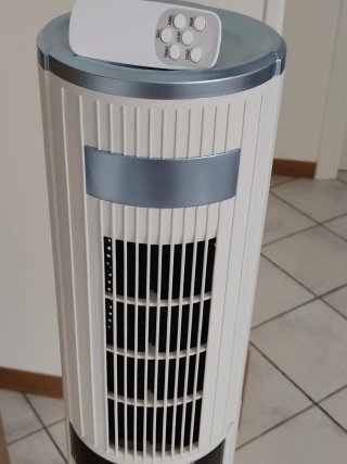 Condizionatore raffrescatore d'Aria a Torre 65W
