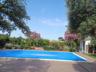 Chalé con piscina
