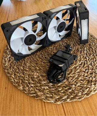 3x Corsair RX120 iCUE + Starter Kit