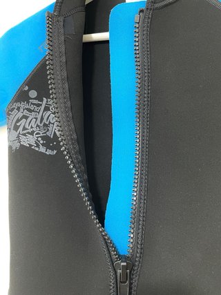 Traje de surf para niños