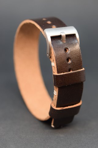 Correa de reloj artesanal NATO 18-24 mm