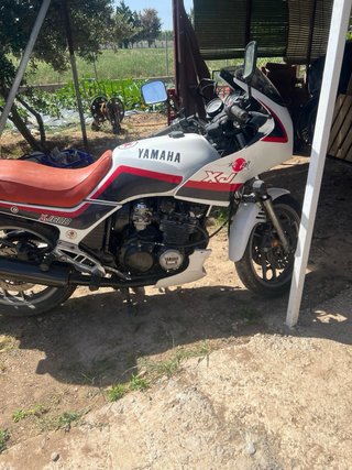 Yamaha XJ600 Naked