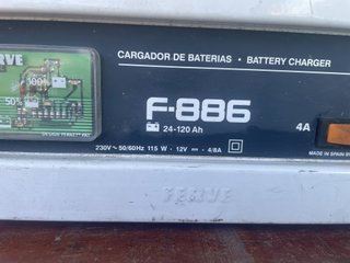 2 Cargadores de Batería Ferce F-886 y F-812