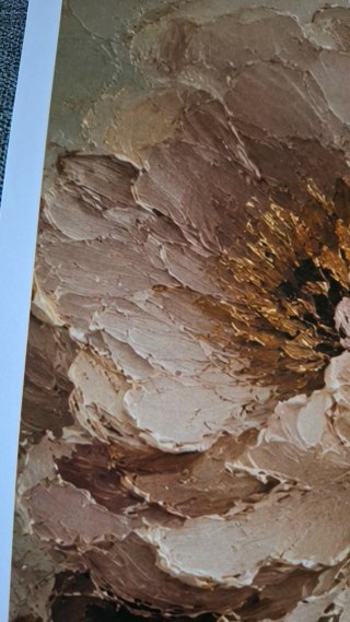 Poster Donna Fiori Beige Rosa su Carta Rigida A3