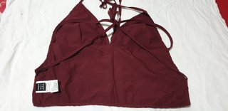 Top corto con lentejuelas