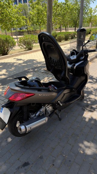 Yamaha XMAX 250 / 24mil km / 3 llaves
