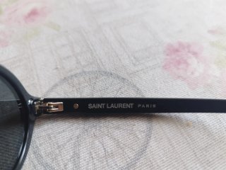 Gafas de sol Yves Saint Laurent negras SL M161