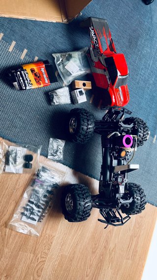 Monster Truck Savage 25 HPI