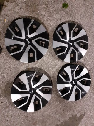 Tapacubos Dacia Sandero 16 Originales