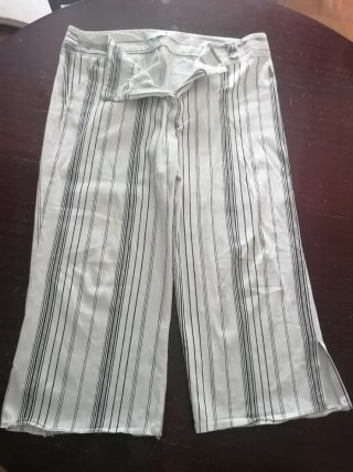 Pantalón pirata a rayas