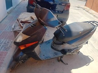 Honda lead 102 cc Scooter Gris Automática