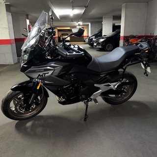 CFMOTO Adventure Moto Negra/Plata