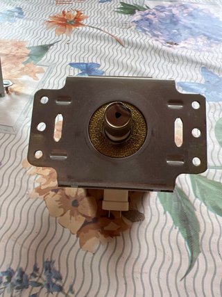 Magnetrón Galanz M24FA-410A