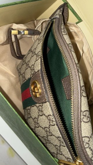 Riñonera Gucci GG Supreme