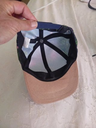 Gorra infantil estampado floral nueva