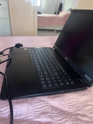 Portátil Acer i5 SSD 256GB 8GB RAM Full HD + Mouse