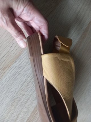 Sandalias Bueno Piel Beige/Amarillas