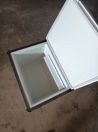 Nevera Dometic ACX 40 Trivalente