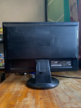 Monitor Asus 22 pollici