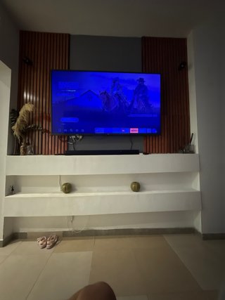 Televisor 65 en buen estado