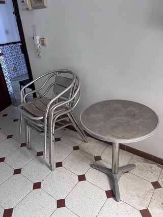 Mesa y 3 Sillas Aluminio