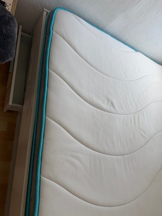 Estructura Cama, incluye somier nuevo