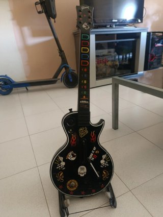 Xbox 360 + Kinect + Guitarra Hero
