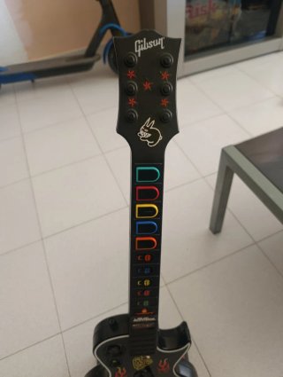 Xbox 360 + Kinect + Guitarra Hero