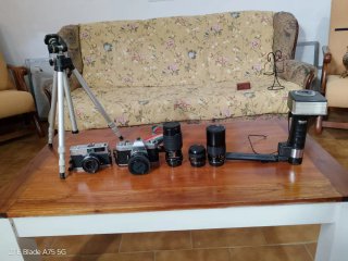 Kit Cámara Yashica + Objetivos y Flash