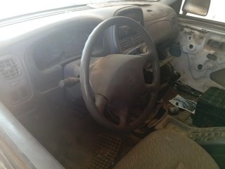 Nissan Pick-up 2000