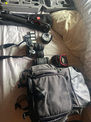 Sony A7s2 + mochila + objetivos + estabilizador