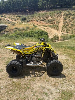 Suzuki LTZ 400 Amarillo