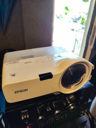 Proyector Epson EB-410W