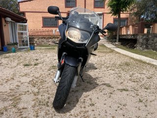 BMW F800ST