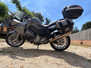 BMW F800ST