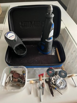 Mini amoladora Dremel