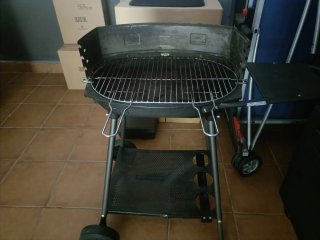 Barbacoa de carbón pequeña