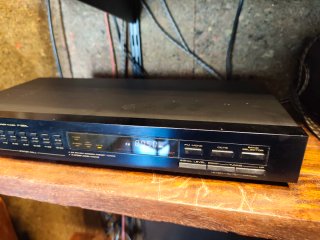 Radio Hifi Pioneer FM 87.50 MHz